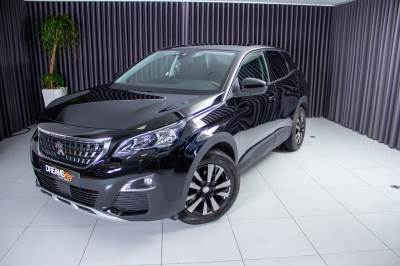 Carro usado Peugeot 3008 PureTech 130 Stop & Start GPF EAT8 Active Gasolina