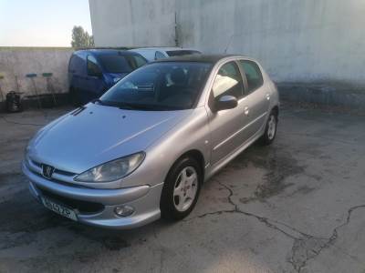 Carro usado Peugeot 206 1.4 HDi Black & Silver Diesel