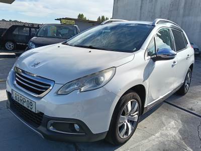 Carro usado Peugeot 2008 1.6 e-HDi Active Diesel