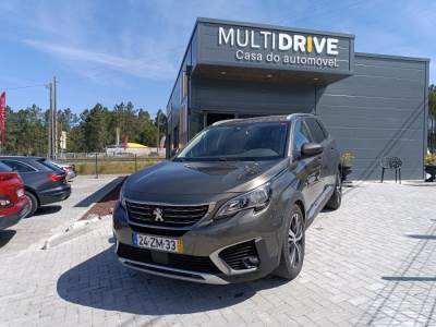 Carro usado Peugeot 5008 1.5 BlueHDi  Diesel