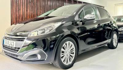 Carro usado Peugeot 208 1.2 PureTech Style Gasolina