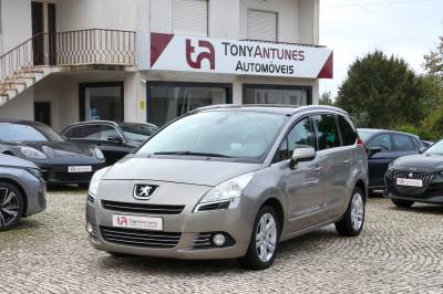 Carro usado Peugeot 5008 1.6 HDi Premium Diesel