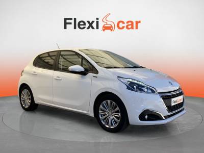 Carro usado Peugeot 208 1.2 PureTech Signature Gasolina