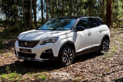 Carro usado Peugeot 3008 1.5 BlueHDi Allure Diesel