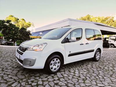 Comercial usado Peugeot  Tepee 1.2 PureTech Active Gasolina