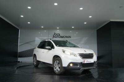 Carro usado Peugeot 2008 1.2 PureTech Allure Gasolina