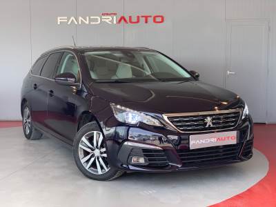 Carro usado Peugeot 308 SW 1.2 PureTech Allure EAT8 Gasolina