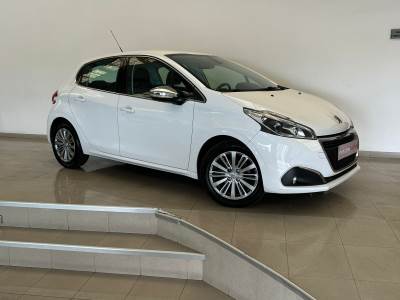 Carro usado Peugeot 208 1.2 PureTech Allure Gasolina