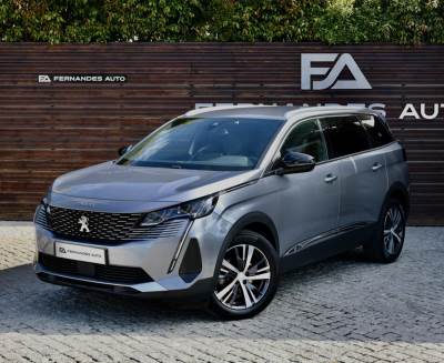 Carro usado Peugeot 5008 Allure Pack 1.2 PureTech  7 Lugares Gasolina