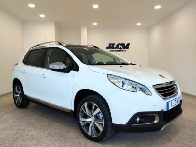 Carro usado Peugeot 2008 1.2 PureTech Allure Gasolina