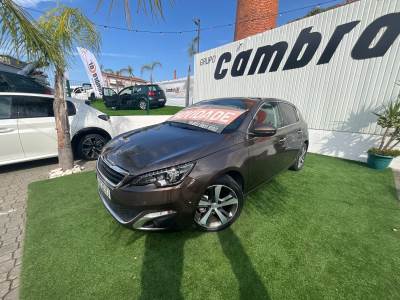 Carro usado Peugeot 308 PureTech 110 Stop & Start Allure Gasolina