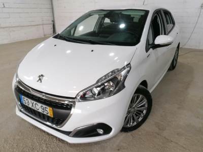 Peugeot 208 1.5 BlueHDi Signature