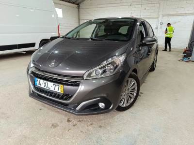 Carro usado Peugeot 208 1.5 BlueHDi Signature Diesel