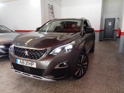 Carro usado Peugeot 3008  Híbrido (Gasolina)