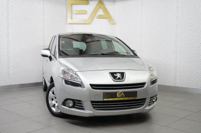 Carro usado Peugeot 5008 1.6 e-HDi 7L SE Style 2-Tronic Diesel