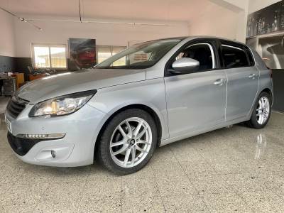 Carro usado Peugeot 308 1.6 BlueHDi Allure Diesel