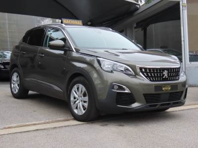 Carro usado Peugeot 3008 1.5 BlueHDi Active Diesel