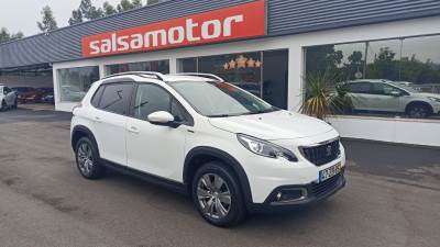 Carro usado Peugeot 2008 1.2 PureTech Signature Gasolina