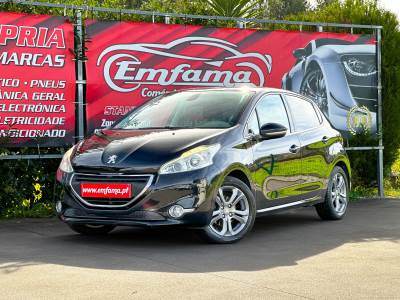 Carro usado Peugeot 208 1.2 VTi Access Gasolina