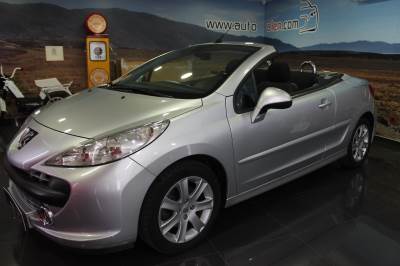 Carro usado Peugeot 207 CC 1.6 HDi FAP Sport Diesel