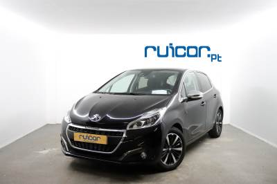 Carro usado Peugeot 208 PureTech 110 Stop & Start Tech Edition Gasolina