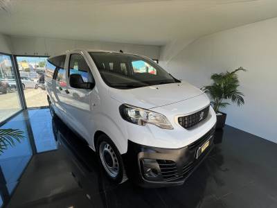 Carro usado Peugeot Traveller 2.0 BlueHDi L2H1 Active Standard EAT8 Diesel