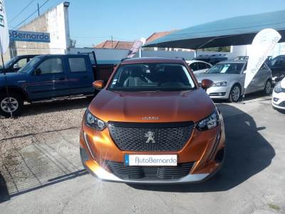 Carro usado Peugeot 2008 1.2 PureTech Active Gasolina