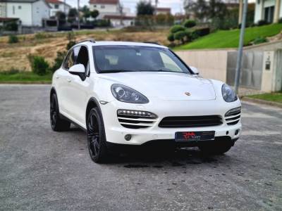 Carro usado Porsche Cayenne Tiptronic Diesel