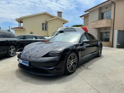 Carro usado Porsche Taycan 4S Elétrica