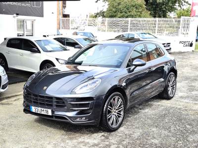 Carro usado Porsche Macan Turbo Gasolina