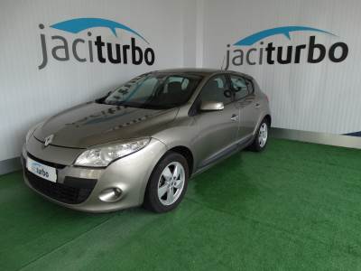 Carro usado Renault Mégane 1.5 dCi Dynamique Diesel