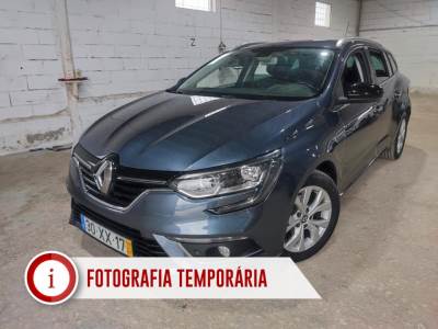 Carro usado Renault Mégane Sport Tourer 1.5 DCI Limited 115cv Diesel