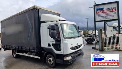 Pesado usado Renault 220dxi 7,5t.cortinas Diesel