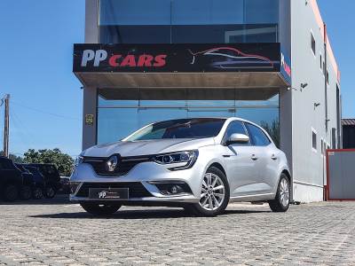 Carro usado Renault Mégane 1.2 TCe Zen Gasolina