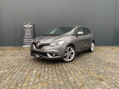 Carro usado Renault Scénic BLUE dCi 120 EDC Deluxe-Pack LIMITED Diesel