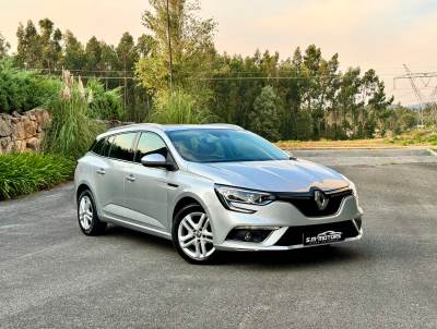 Carro usado Renault Mégane Sport Tourer 1.5 Blue dCi Zen Diesel