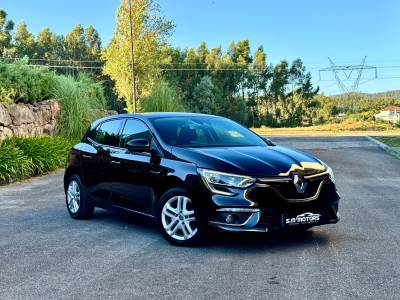 Carro usado Renault Mégane 1.5 Blue dCi Limited Diesel