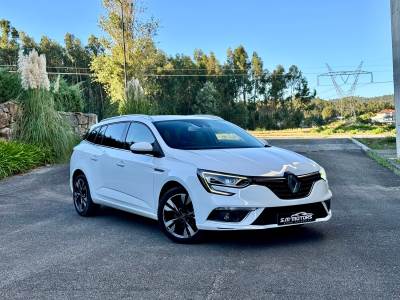 Carro usado Renault Mégane Sport Tourer BLUE dCi 115 INTENS Diesel