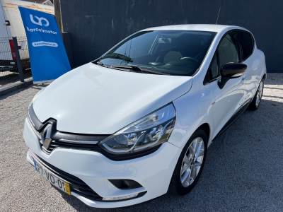 Carro usado Renault Clio 1.5 dCi Limited EdC Diesel