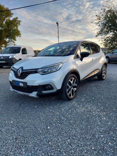 Carro usado Renault Captur 1.3 TCe Exclusive Gasolina