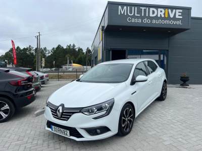 Carro usado Renault Mégane Mégane IV 1.5 dCi 90 Diesel