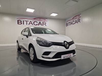 Carro usado Renault Clio SOCIETE 1.5 DCI ZEN GPS IVA DEDUTIVEL Diesel