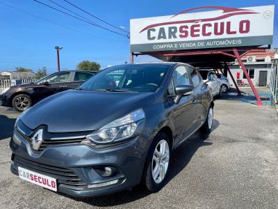 Carro usado Renault Clio 0.9 TCE Confort Gasolina