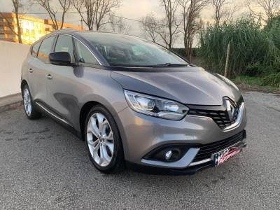 Carro usado Renault Grand Scénic 1.5 dCi Intens EDC SS Diesel