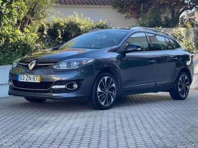 Carro usado Renault Mégane Sport Tourer 1.5 dCi Bose Edition Diesel