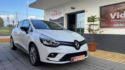 Carro usado Renault Clio 1.5 DCI Limited Edition GPS 90 CV Diesel