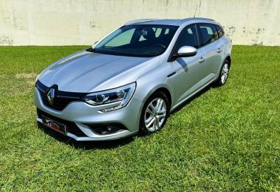 Carro usado Renault Mégane Sport Tourer 1.5 dCi Intens Diesel