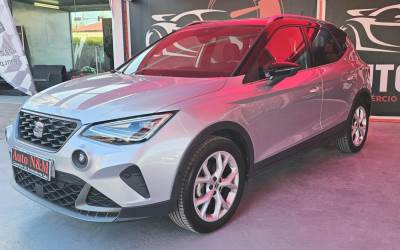 Carro usado SEAT Arona 1.0 TSI FR VIATURA NACIONAL Gasolina