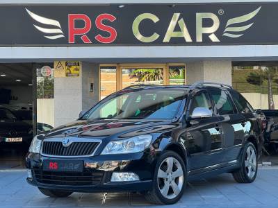 Carro usado Skoda Octavia Break 1.6 TDi Sportline Diesel