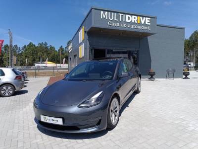 Carro usado Tesla Model 3 AWD Dual Motor Elétrica